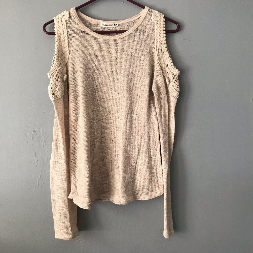 Double Zero Long Sleeved Cold Shoulder Top